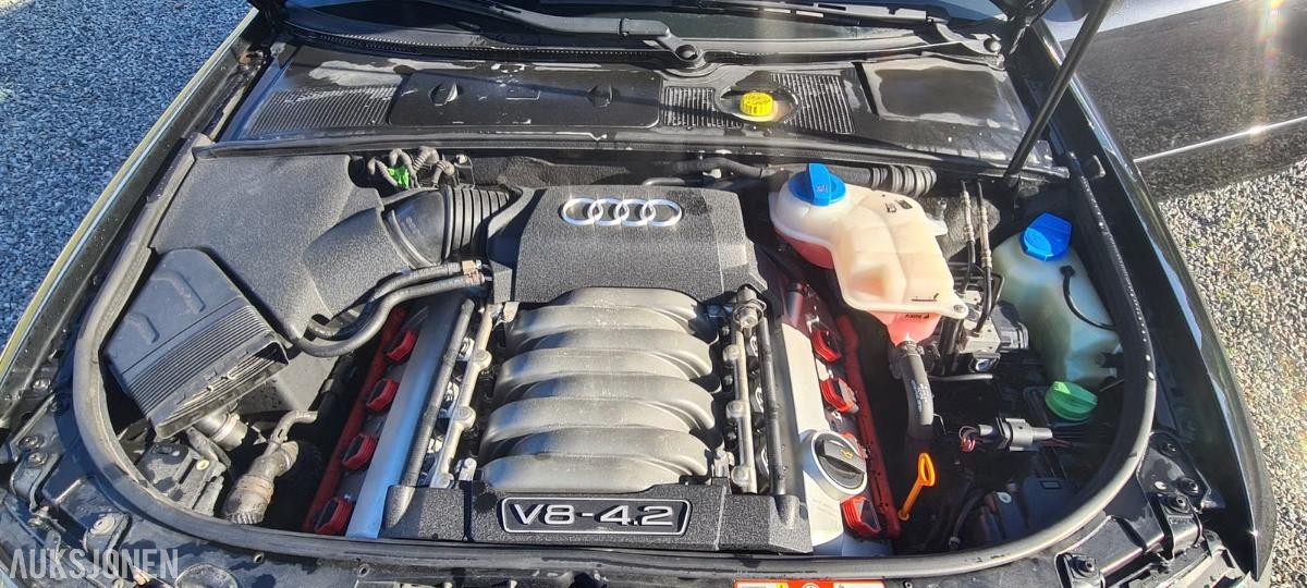 2004 Audi S4 4.2 V8 344HK QUATTRO MANUELL LAV KMSTAND ORIGINAL BIL